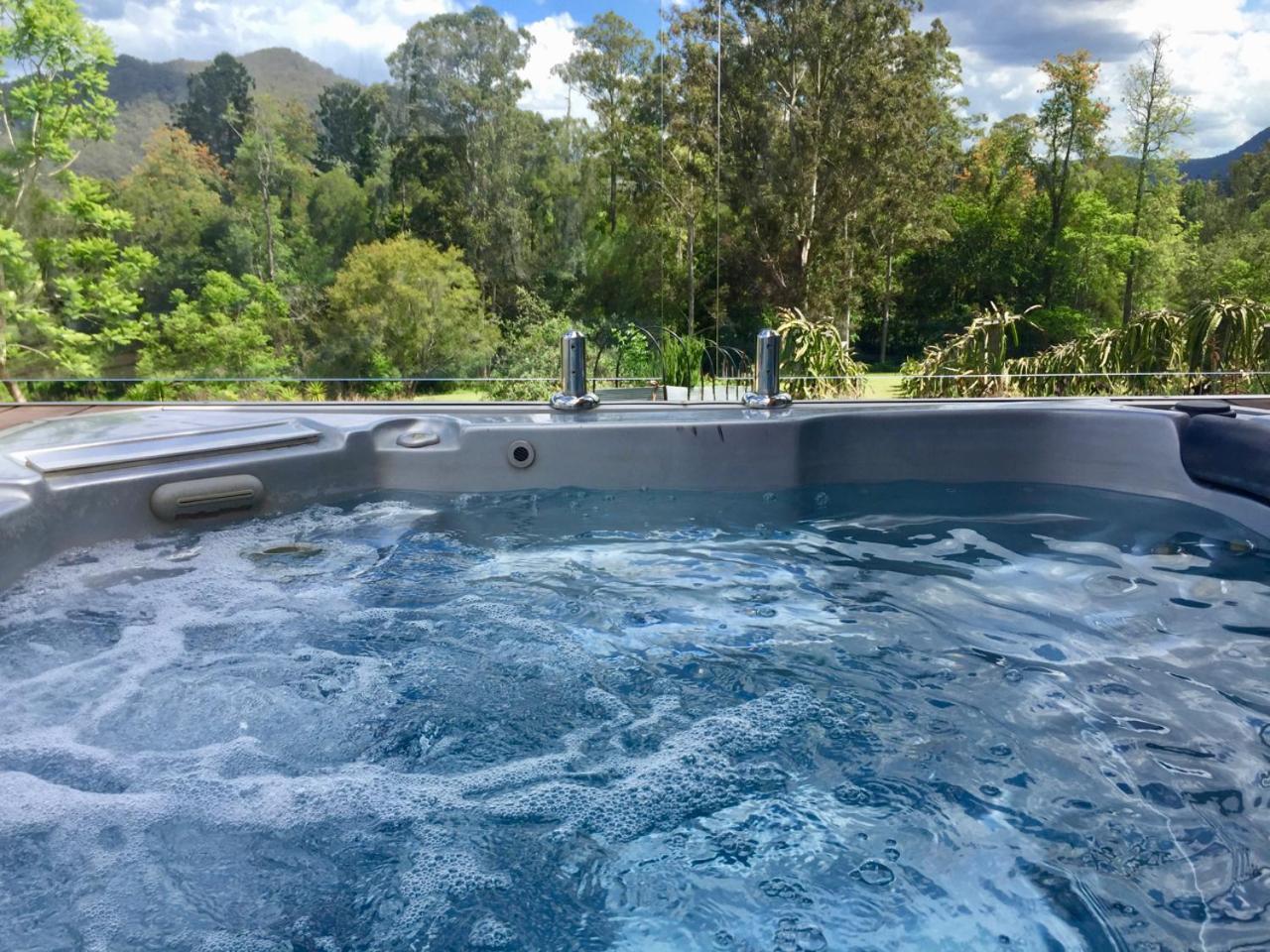 Tuckers Retreat Hotell Canungra Exteriör bild